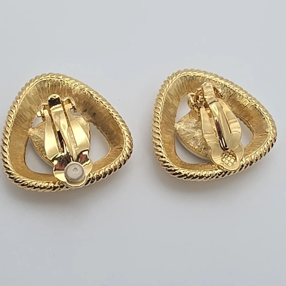 Vtg Signed SWAROVSKI Triangular Earrings Clip-On Amethyst Crystal 18k Gold Plate - Picture 8 of 14